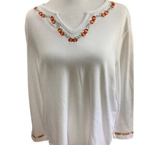 Fall LS White Tee-Shirt with Orange Embroidered Pumpkins Fun Neckline, sz Large